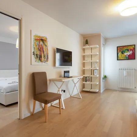 Elegante Rifugio Shakespeare Con Parcheggio A 아파트 트리에스테