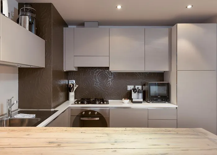 Lägenhet Elegante Rifugio Shakespeare Con Parcheggio A Trieste