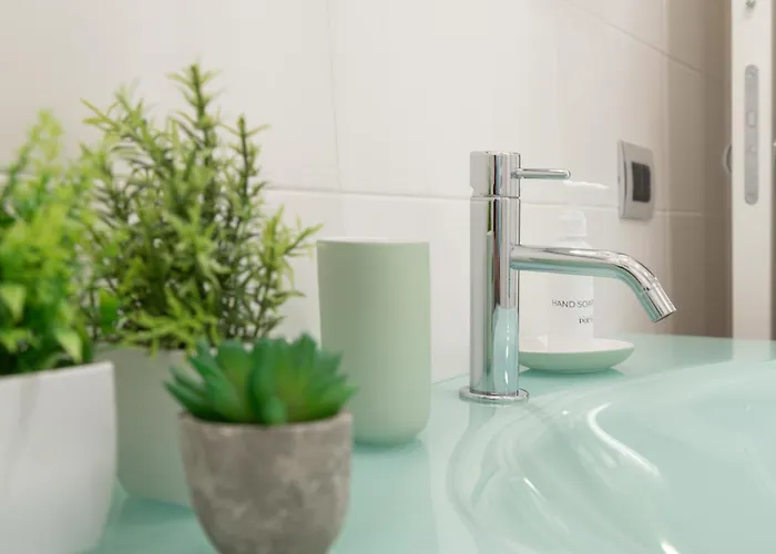 Elegante Rifugio Shakespeare Con Parcheggio A Trieste