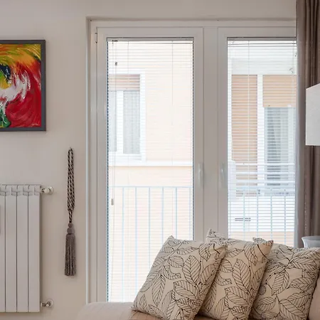 Elegante Rifugio Shakespeare Con Parcheggio A 的里雅斯特