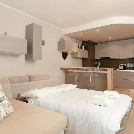 Elegante Rifugio Shakespeare Con Parcheggio A 公寓